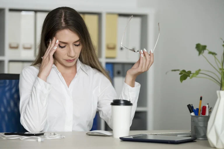 woman-looking-tired-work-because-her-time-spent-phone