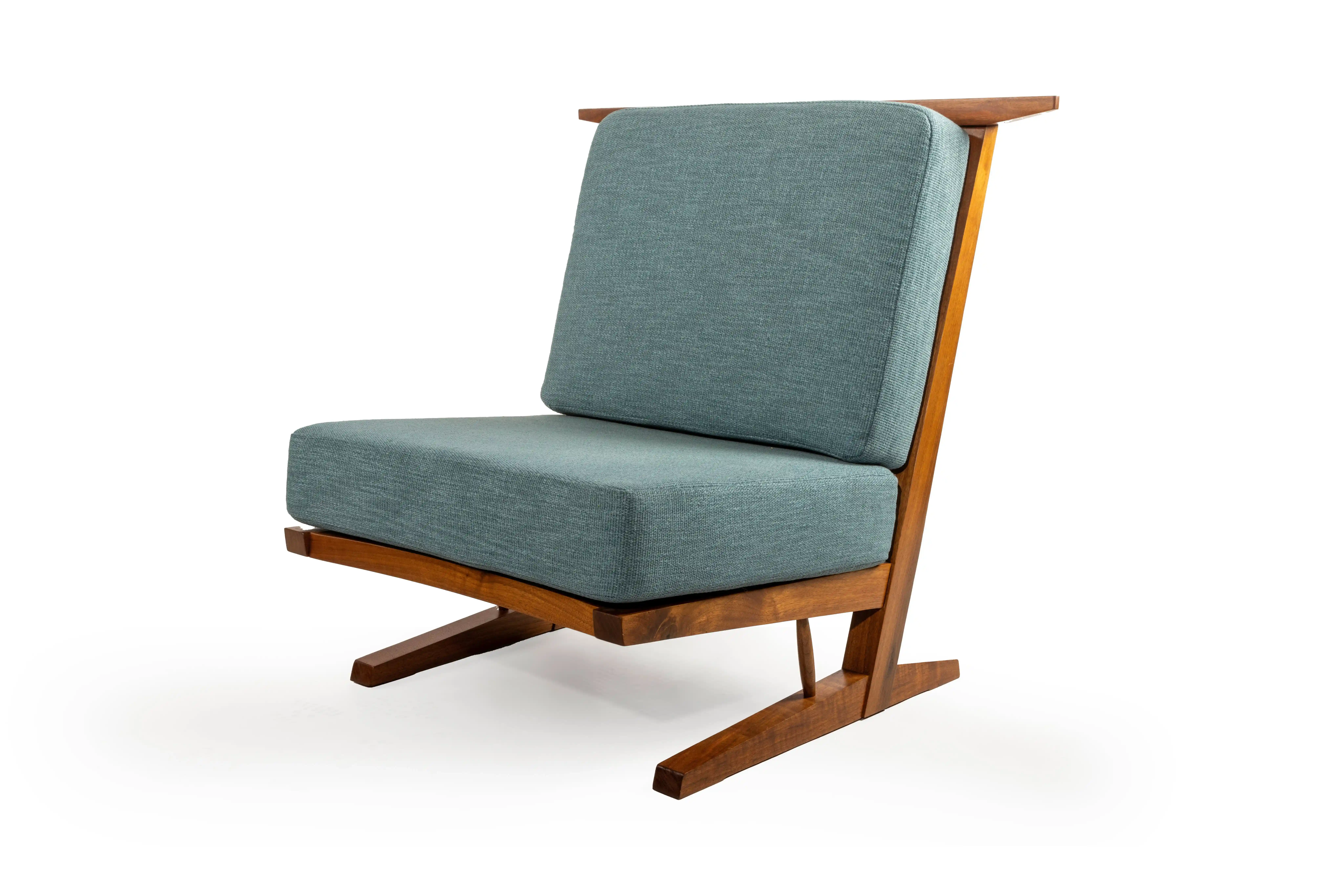 conoid-cushion-carousel-5