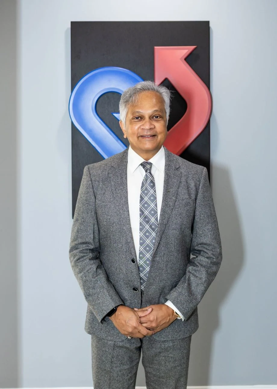 Dr Ashish Parikh