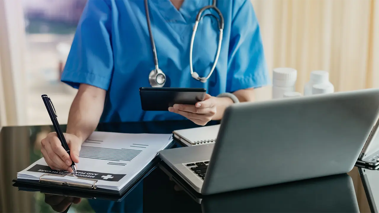 Maximizing ROI with OB/GYN EHR Software: A Step-by-Step for Practices